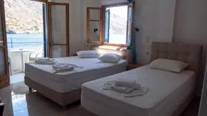 西菲斯旅馆 - 萨夫基亚