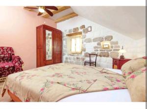 HVAR ART heritage apartment