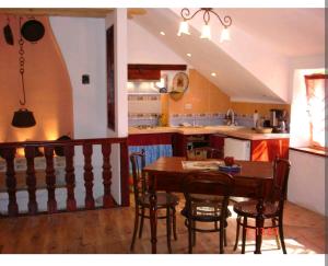 HVAR ART heritage apartment