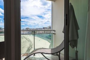 Hotels Le Crystal Dinard Plage : photos des chambres