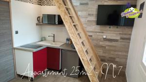 Appartements Villadali-fr Appart Hotel TOULON Clim, Wifi, Terrasse, Cuisine Parking Gratuit : photos des chambres