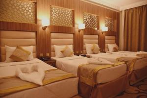 Classic Quadruple Room room in Al Andalus Palace 1 Hotel Haram فندق قصر الاندلس 1 الحرم