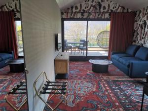 Les Villas des Tresoms Lake & Spa Resort : photos des chambres