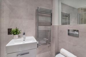 Bootham House Apartment 7-Minster Views & Free Parking