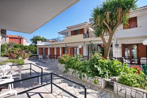 Aklidi Hotel Lesvos Greece