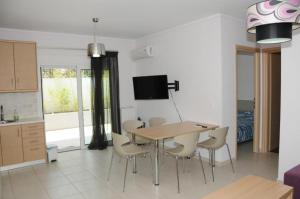 Luxurious 6 bedroom villa In a great location