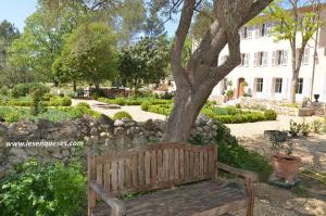 Maisons d'hotes La Bastide des Enqueses : photos des chambres