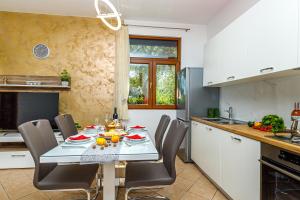 Apartments Kiki 150 METERS TO THE BEACH - Appartamenti, Banjole