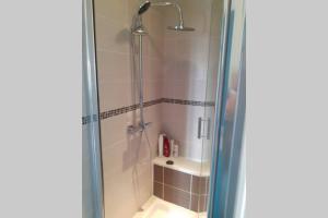 Appartements Appartement proche Espace Anjou : photos des chambres