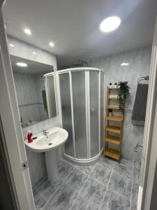 Escondite Real - Royal Hideaway - Vivienda con Fines Turísticos Hospital de San Miguel