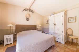 Standard Double Room room in Jade En Provence