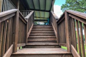 Experience Louisiana, Cabin on Bayou Petite Anse
