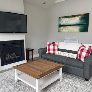 Port Renfrew Oceanfront Retreat