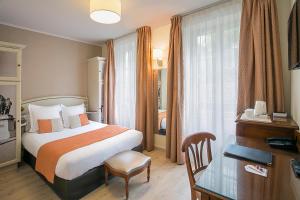 Double Room with 1 Double Bed room in Best Western Au Trocadéro