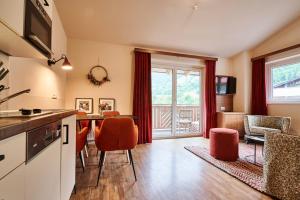 EVI APARTMENTS via we rent