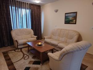 Супер Център Apartament Zheleva