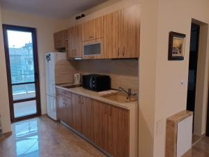 Супер Център Apartament Zheleva