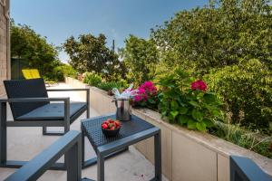 Sunset Premium Residence IV