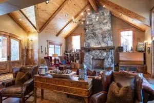 Luxury 4BD Located at Old Greenwood! - Polaris