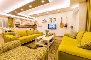Kybele Suites