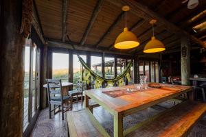 Ibiraquera Guest House Villa com piscina e jacuzzi