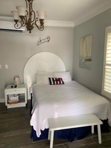 Ocean Manor 1100 Inn