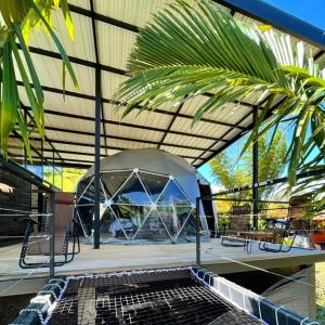 Glamping Montecarlo Domo Geodesico y Sauna Finlandés Guatapé