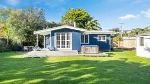 The Little Blue Bach - Waikanae Beach Holiday Home - 帕拉帕拉乌穆