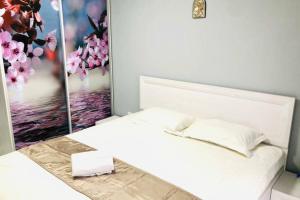 Новобудова Авалон, Стрийська