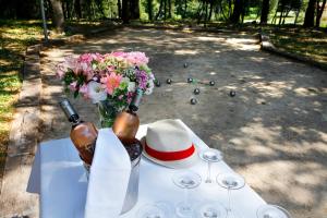 Résidence Hôtelière 4 étoiles Les Mas du Grand Vallon