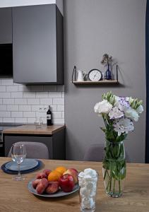 Arcadia Hills Apartment