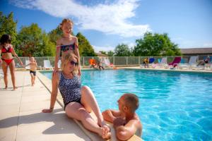 Villages vacances VTF Le Domaine du Grand Luberon : photos des chambres