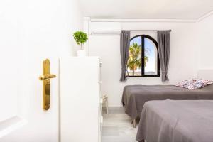 45-Modern Apartment with Ocean Views, Riviera del Sol, Málaga