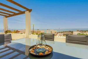 45-Modern Apartment with Ocean Views, Riviera del Sol, Málaga