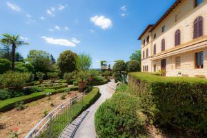 Villa Scacciapensieri Boutique Hotel