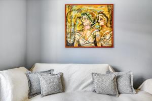 Spacious flat with courtyard in Peristeri!