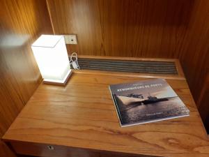Bateaux-hotels Navire Gite insolite avec jacuzzi : photos des chambres