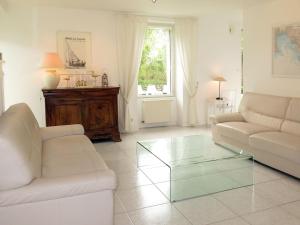 Maisons de vacances Holiday Home La Mariniere by Interhome : photos des chambres