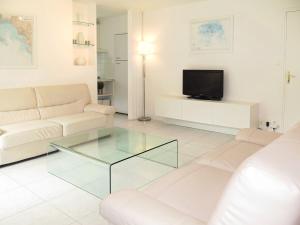 Maisons de vacances Holiday Home La Mariniere by Interhome : photos des chambres