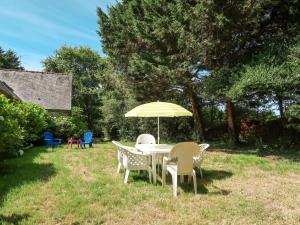 Maisons de vacances Holiday Home La Ferme Bis - LOY113 by Interhome : photos des chambres