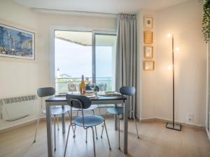Appartements Apartment Gulf Stream by Interhome : photos des chambres