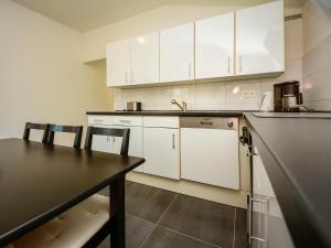 Apartment Marina-3 by Interhome