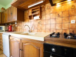 Maisons de vacances Holiday Home Geroko by Interhome : photos des chambres