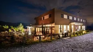 ROYAL M - Renčišov