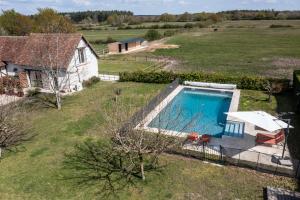 Maisons d'hotes La Grange De Leonie, Chambres d'hotes avec Piscine et Spa : photos des chambres