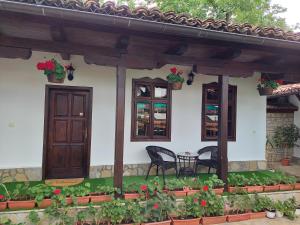 Guest Rooms Cheshmata