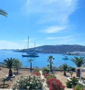 Only yours , Mykonos - Paradicsom part