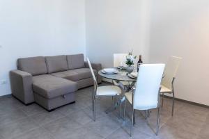 Fleming Suite