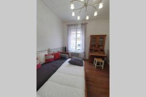 Tout à pied, 100m de la plage! Grand 2 pièces cosy