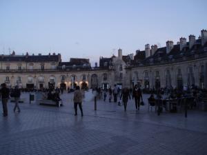 Appartements Studio Dijon Rue Pietonne : Studio